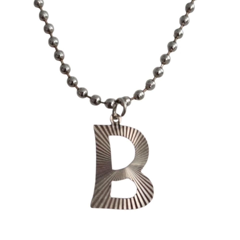 π₯4 for $20π₯Elegant Silver Initial "B" Necklace